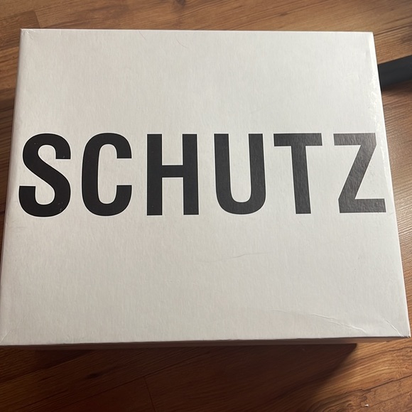 Lou Sling Suede Pump, brand new in box, Sz. 9.5, worn only once for 5 min - Picture 4 of 5